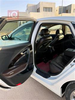 هيونداي أزيرا